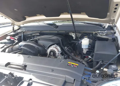 2013 GMC Yukon Denali z USA, uszkodzony, nr VIN 1GKS2EEF2DR195635